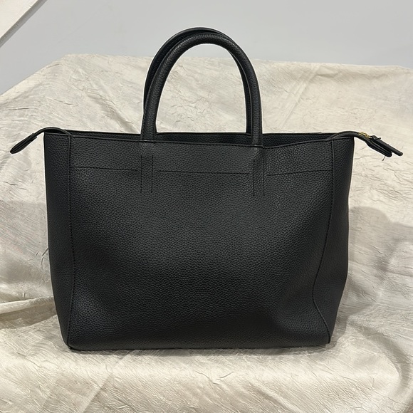 Calvin Klein Geometric Print Shoulder Bag - Picture 5 of 7